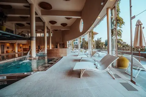 Higueron Hotel Malaga, Curio Collection by Hilton in Fuengirola — foto 3
