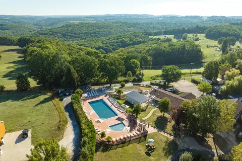 Camping Le Mas De Sireuil) foto 2