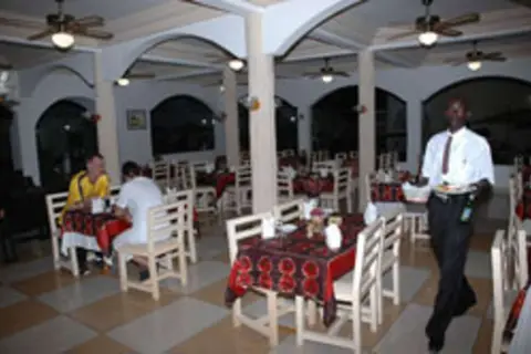 Cape Point Hotel in Serrekunda — foto 10