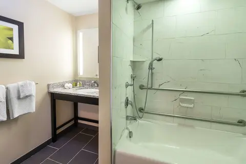 DoubleTree by Hilton Hotel Cape Cod - Hyannis in Barnstable — foto 22