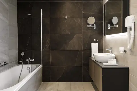 Hotel Urban Valley Resort & Spa in San Ġwann — foto 29