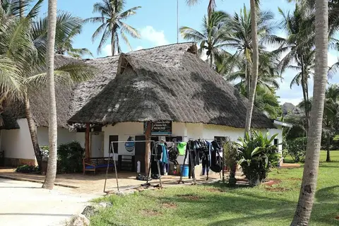 Sultan Sands Islands Resort in Kiwengwa — foto 15