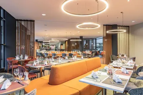 Novotel Hamburg City Alster in Hamburg — foto 6