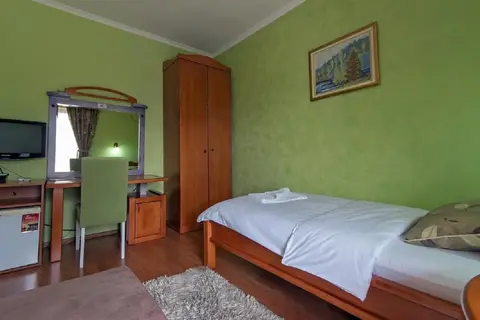 Hotel Holiday in Podgorica — foto 10