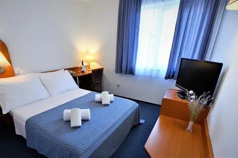 Alkar Hotel in Sinj — foto 9