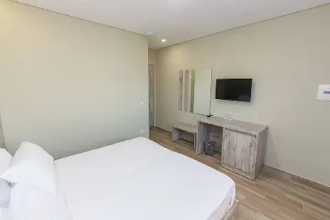 Jaroal Hotel in Saranda — foto 7