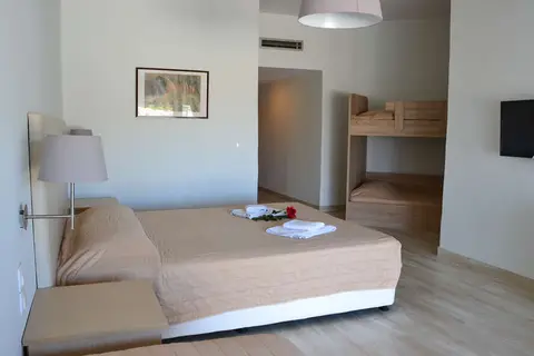 Golden Alexandros Hotel in Korfoe — foto 28