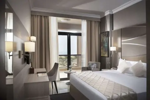 Two Seasons Hotel & Apartments in Dubai — foto 17