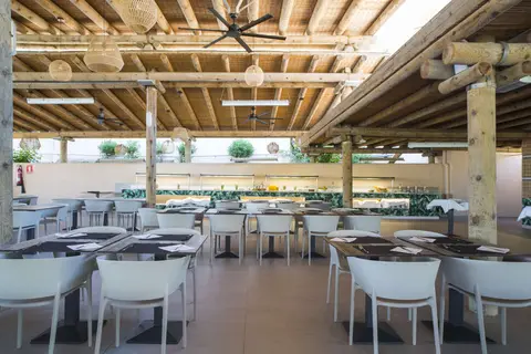 Invisa Hotel Club Cala Verde in Es Figueral — foto 21