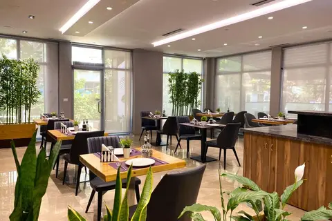Doanesia Premium Hotel & Spa in Tirana — foto 4