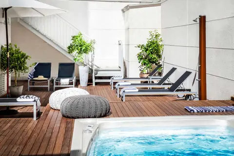 Appartementen Eric Vökel Atocha Suites in Madrid — foto 2