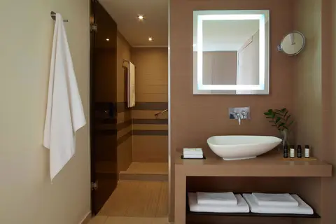 The Ixian Grand in Ιαλυσός — foto 18