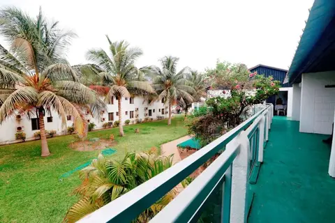 Bungalow Beach Hotel in Serrekunda — foto 13
