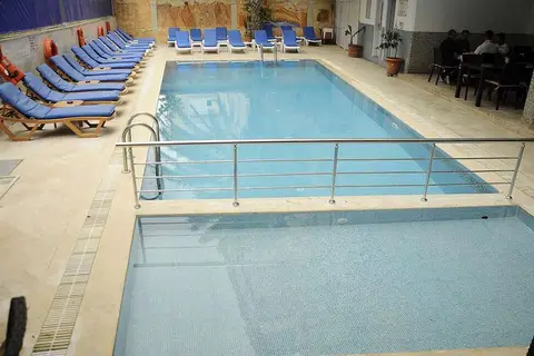 Larsens Suit Hotel in Alanya — foto 2