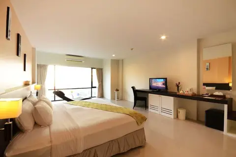The Lantern Resort Patong in ตำบลป่าตอง — foto 17