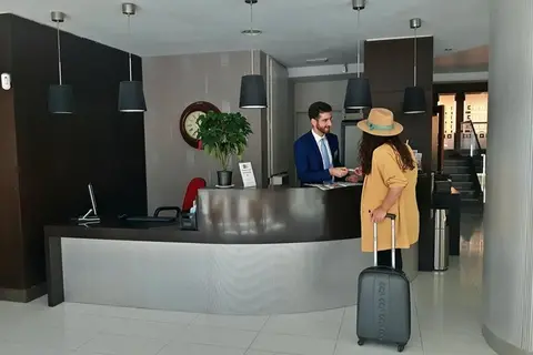 Gran Hotel Regente in Oviedo — foto 2