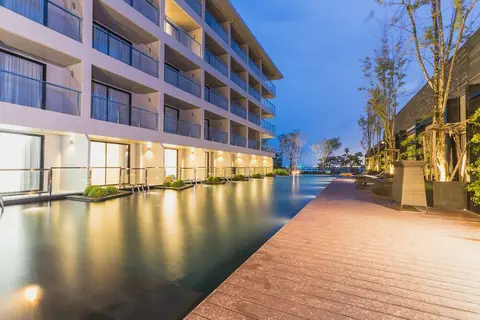 Golden Tulip Pattaya Beach Resort in พัทยา — foto 12