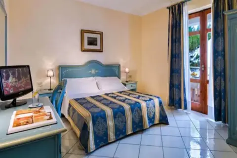 Hotel Grazia alla Scannella in Forio — foto 2
