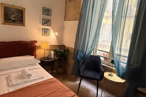 H22 Hotel in Napels, foto 29