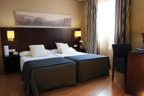 Porcel Ganivet in Madrid — foto 12