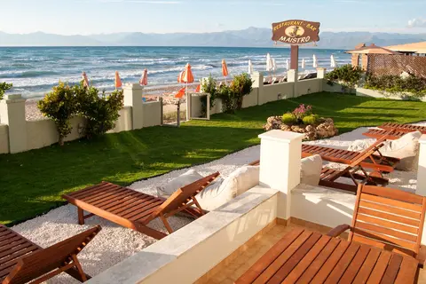 Cressida Seaside Apartments in Αχαράβη — foto 5