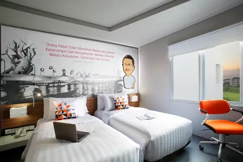 Berry Biz Hotel Sunset Road in Kuta — foto 7