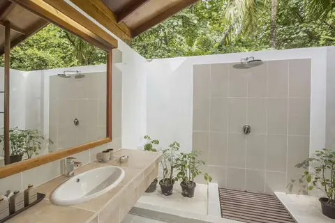 NH Collection Maldives Reethi Resort in Fonimagoodhoo — foto 5
