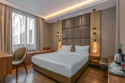 Continental Hotel Budapest in Boedapest — foto 18