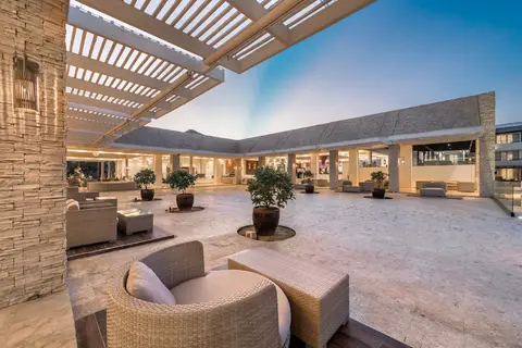 Royalton CHIC Punta Cana, An Autograph Collection All-Inclusive Resort & Casino - Adults Only in Salvaleón de Higüey — foto 22