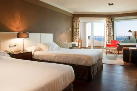 Hotel Playa Victoria in Cádiz — foto 19