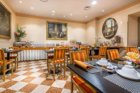 Hotel Regina Milaan in Milaan, foto 9