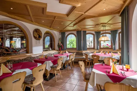 Hotel Alpina in Schwendau — foto 5