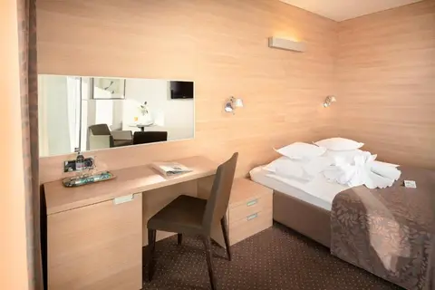 Hotel Olympia in Cres — foto 20