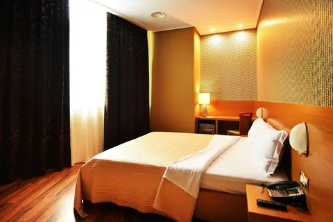 Hotel Austria in Tirana — foto 27