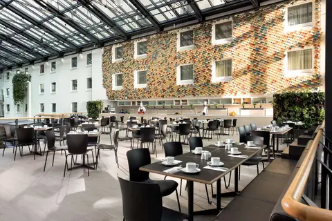 Hotel Estrel Berlin in Berlijn — foto 5