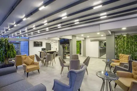 Falcon 1511 in Muratpaşa — foto 8