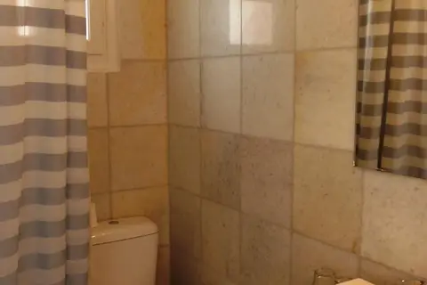 Manos in Νάουσα — foto 28