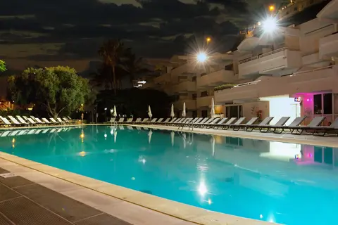 Portonovo Apartmentos in Las Palmas de Gran Canaria — foto 21