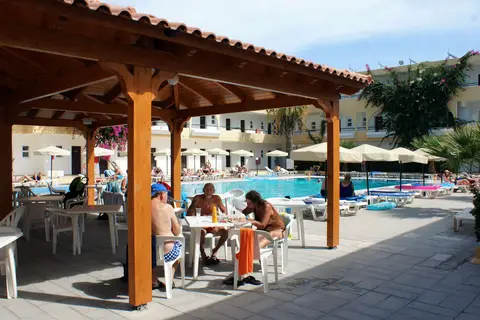 Marathon Hotel in Κολύμπια — foto 19