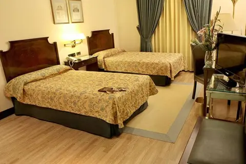 Sercotel Gran Hotel Conde Duque in Madrid — foto 15