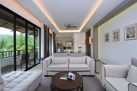 Tinidee Golf Resort Phuket in ตำบลกะทู้ — foto 19