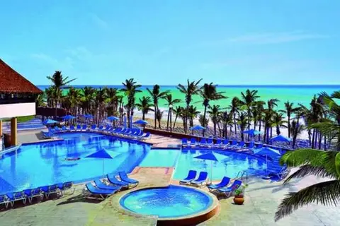 Viva Wyndham Maya in Playa del Carmen — foto 14