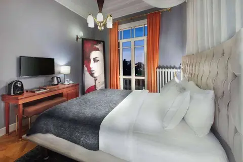 Lina Hotel Taksim Pera in Beyoğlu — foto 11