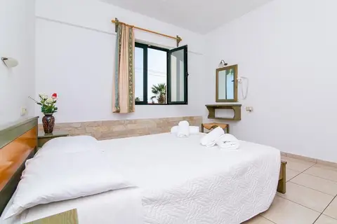 Dionysos Hotel Apartments & Studios in Δημοτική Ενότητα Μαλίων — foto 5