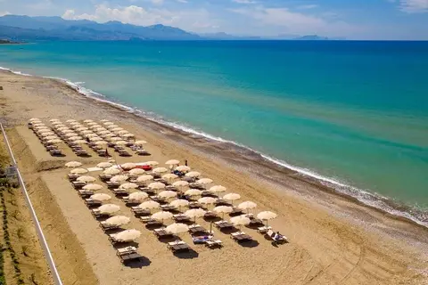 Mangia's Himera Resort in Campo Felice Di Roccella — foto 14