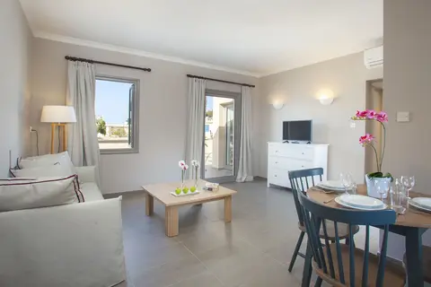 Louis St Elias Resort & Waterpark in Παραλίμνι — foto 7