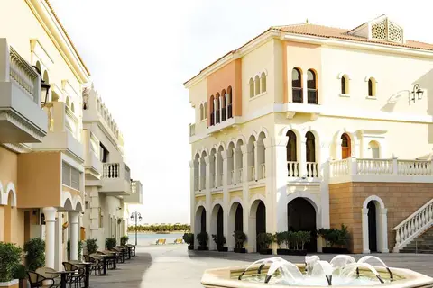 The Ritz-Carlton Abu Dhabi Grand Canal in الروضة — foto 19