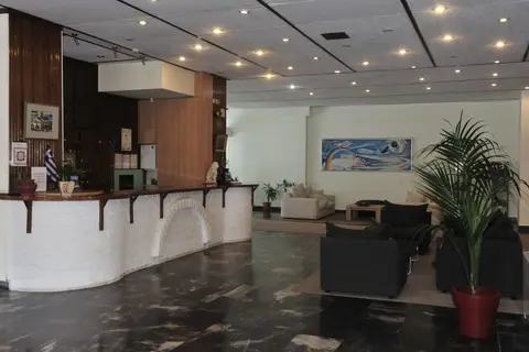 Siagas Beach Hotel in Agioi Theodoroi — foto 4