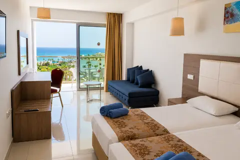 Corfu Hotel in Αγία Νάπα — foto 5