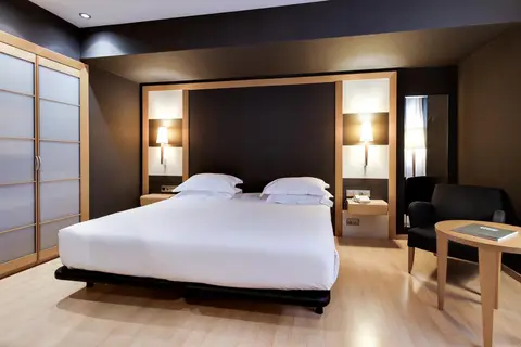 Hotel Barcelona Universal in Barcelona — foto 20
